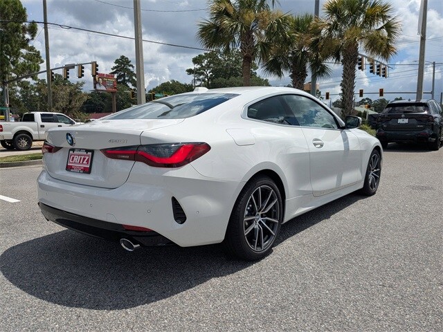 2026 Bmw 430i Coupe photo 4