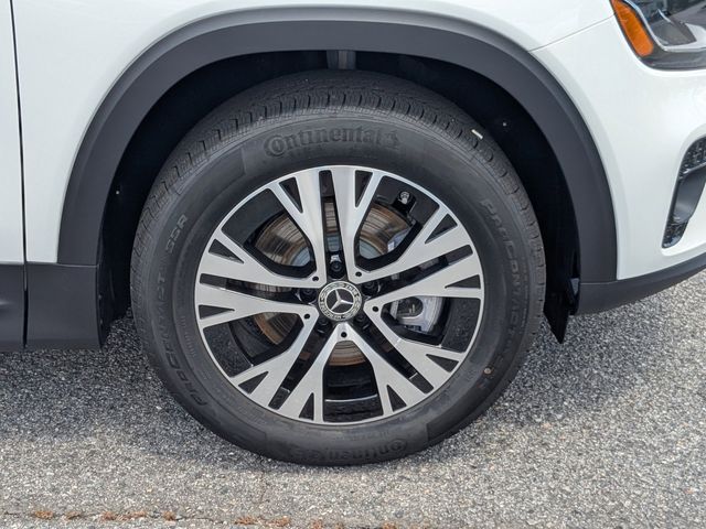 2025 Mercedes-Benz GLB Base - Photo 11
