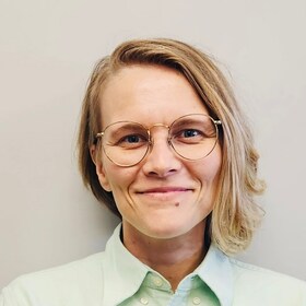 Staff member Chrissie Winkler from ID_731cd1