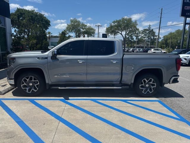 2024 GMC Sierra 4WD Crew Cab Short Box SLT's photo