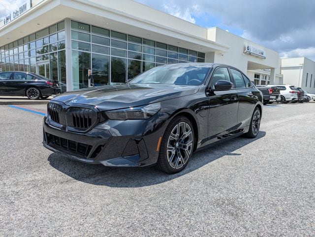 2027 BMW 5 Series 550e - Photo 9