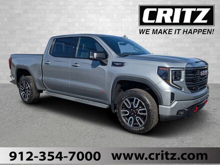 2023 GMC Sierra 1500 AT4 Truck Crew Cab 1GTUUEE80PZ310494