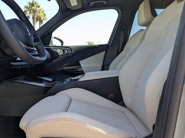 2026 BMW X3 30 - Photo 22