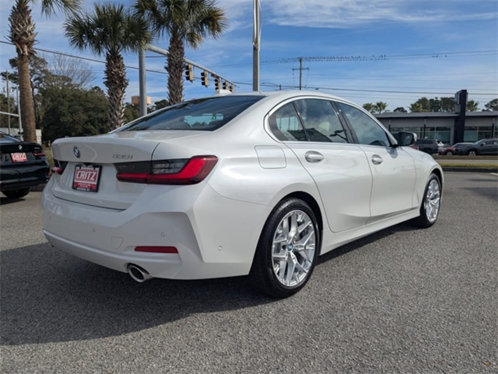New 2026 BMW 330i NA Sedan