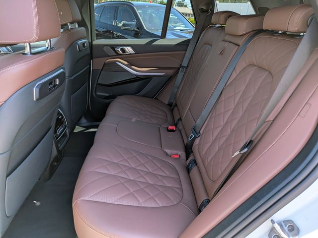 2026 BMW X5 50e - Photo 16