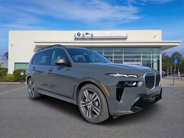 2026 BMW X7 40i's photo