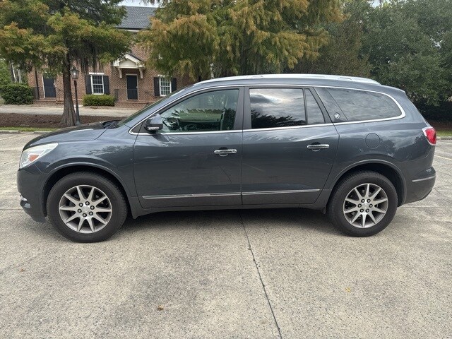 2014 Buick Enclave Leather photo 2
