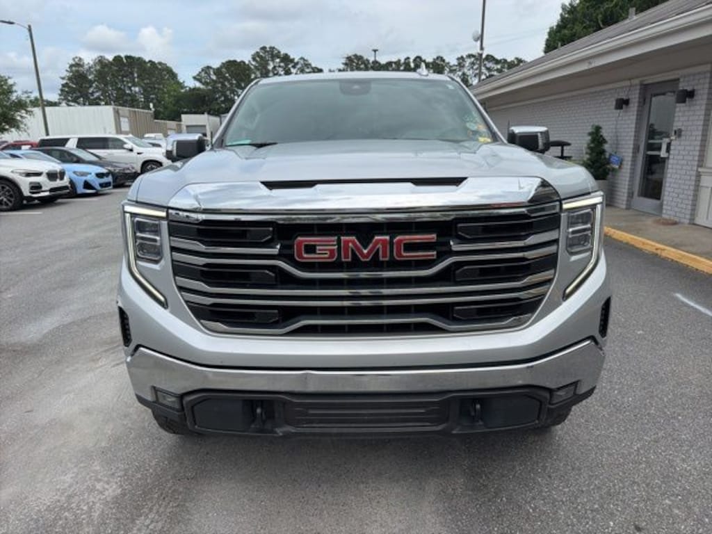 Used 2022 GMC Sierra 1500 SLT Truck Crew Cab
