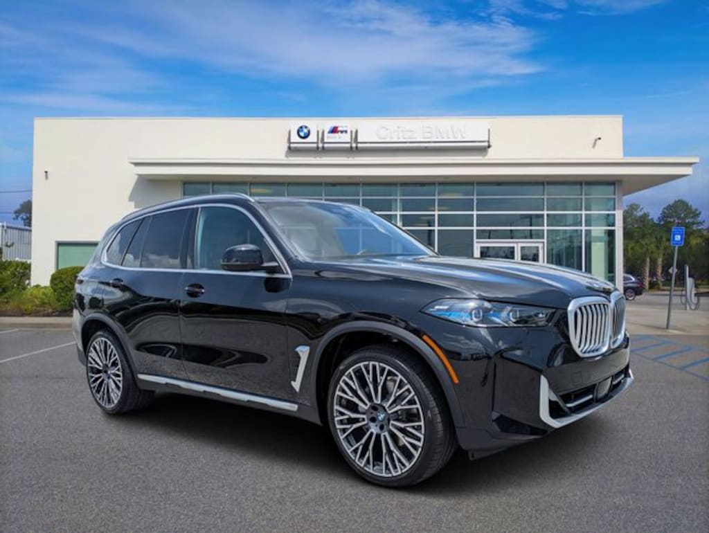 New 2026 BMW X5 sDrive40i SUV