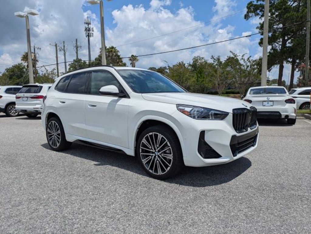 New 2026 BMW X1 xDrive28i SUV