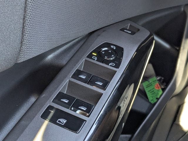 2026 BMW X3 30 - Photo 27