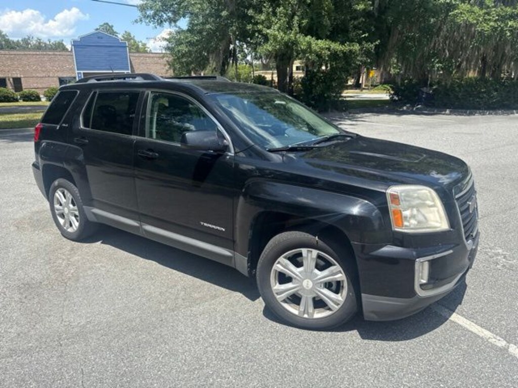 Used 2017 GMC Terrain SLE-2 SUV
