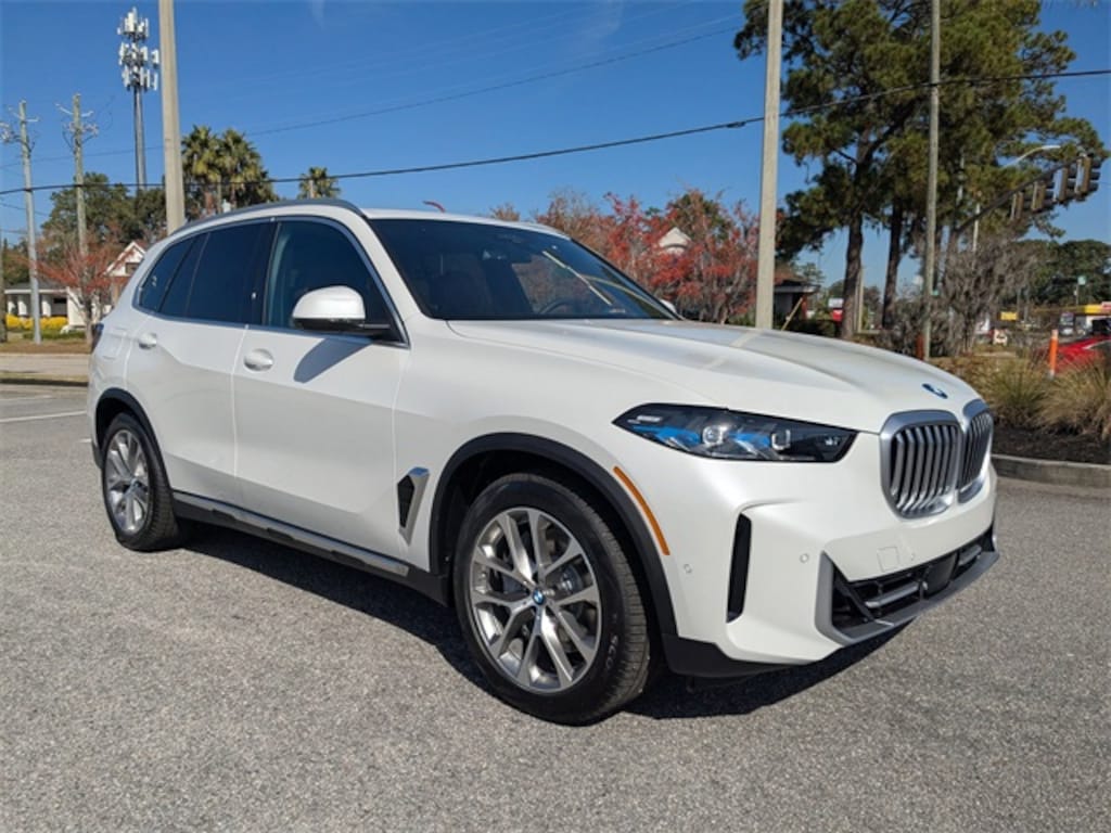 New 2026 BMW X5 PHEV xDrive50e SUV