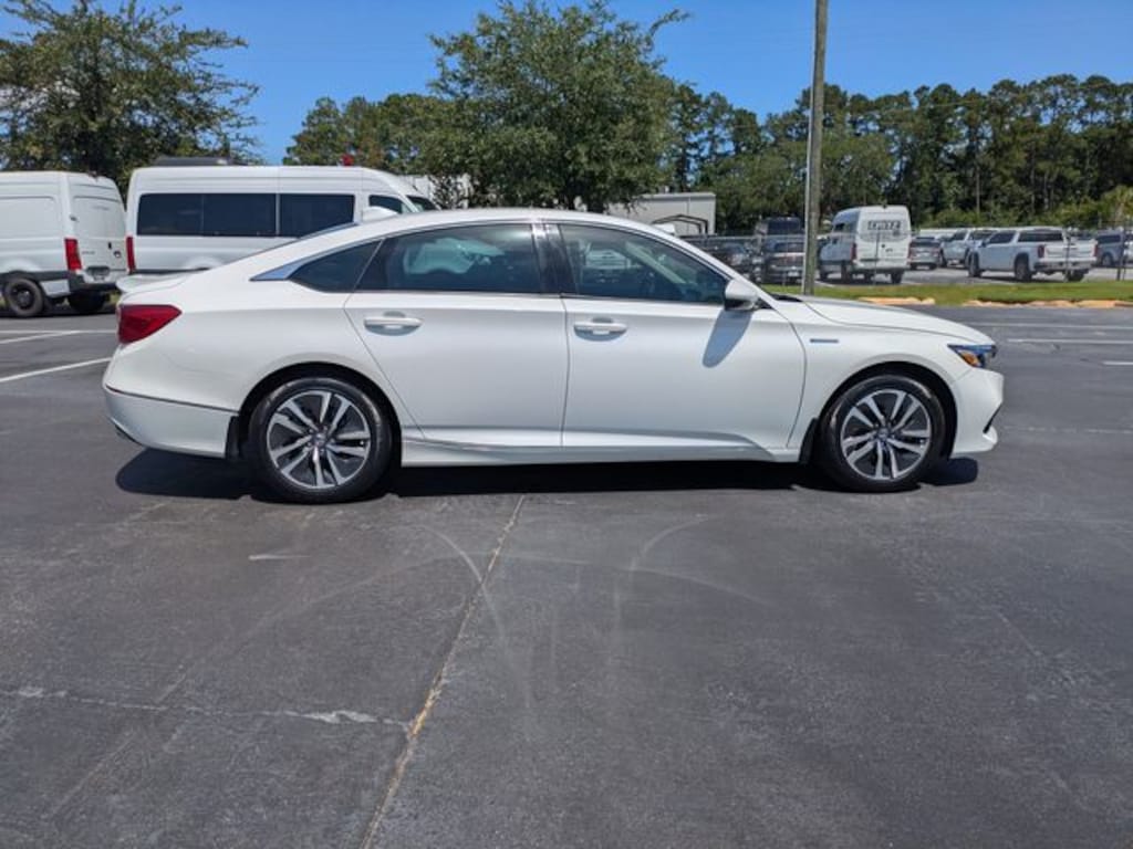 Used 2022 Honda Accord Hybrid EX-L Sedan