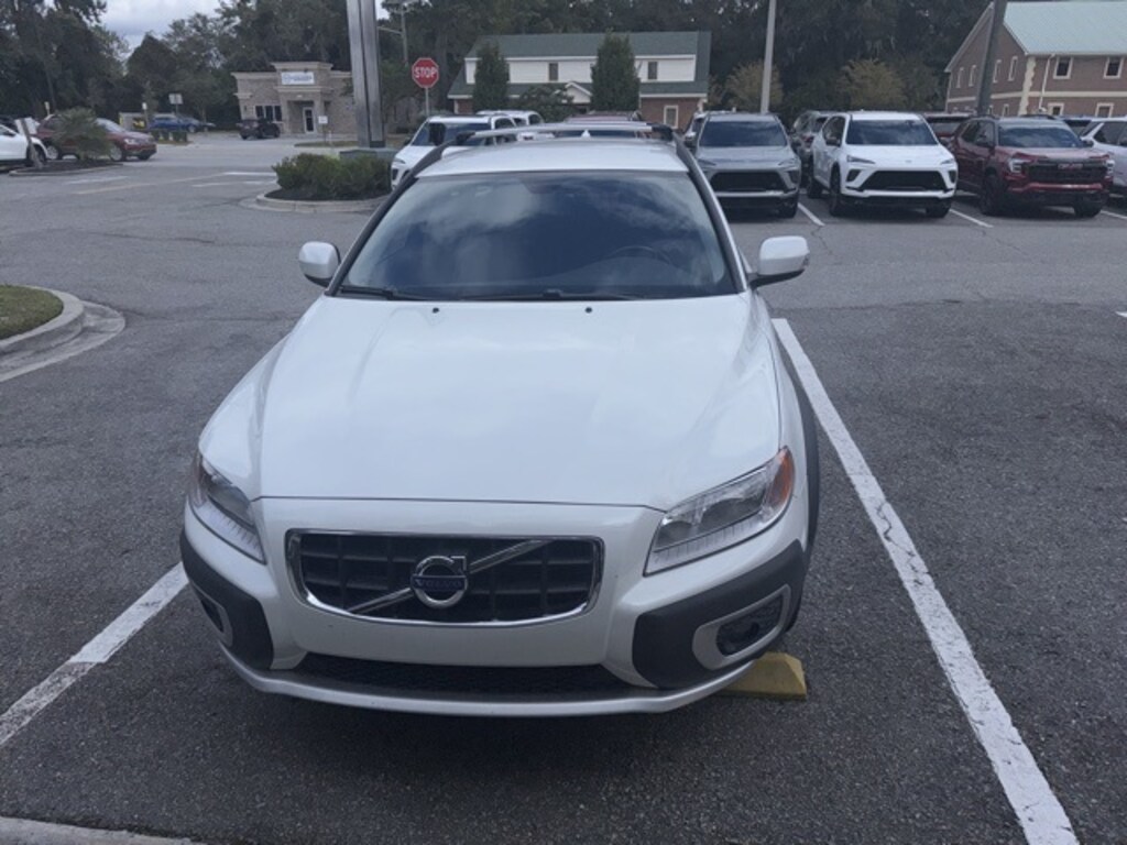 Used 2011 Volvo XC70 3.2 Wagon