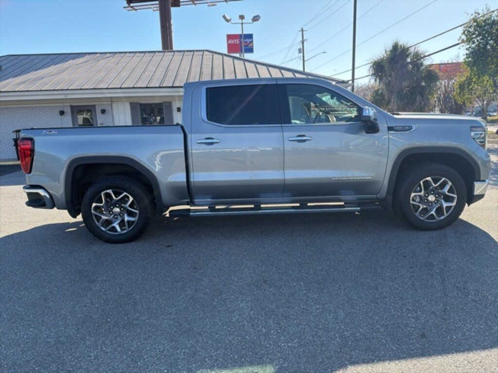 Used 2024 GMC Sierra 1500 SLT Truck Crew Cab