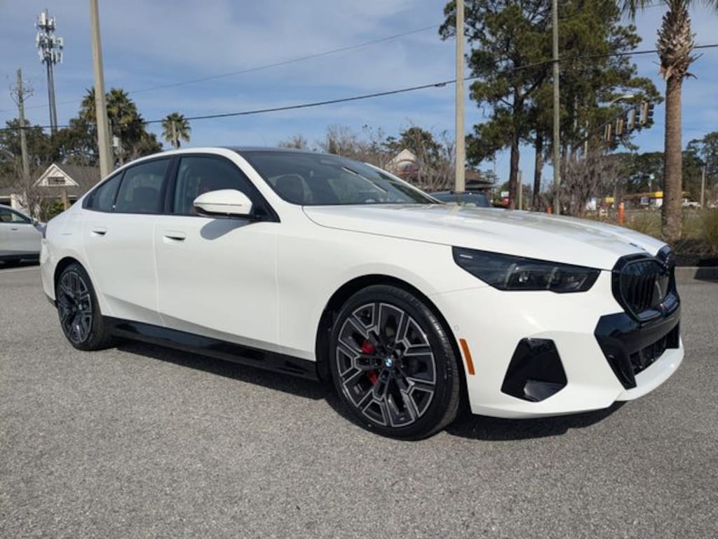 New 2026 BMW 530i xDrive Sedan