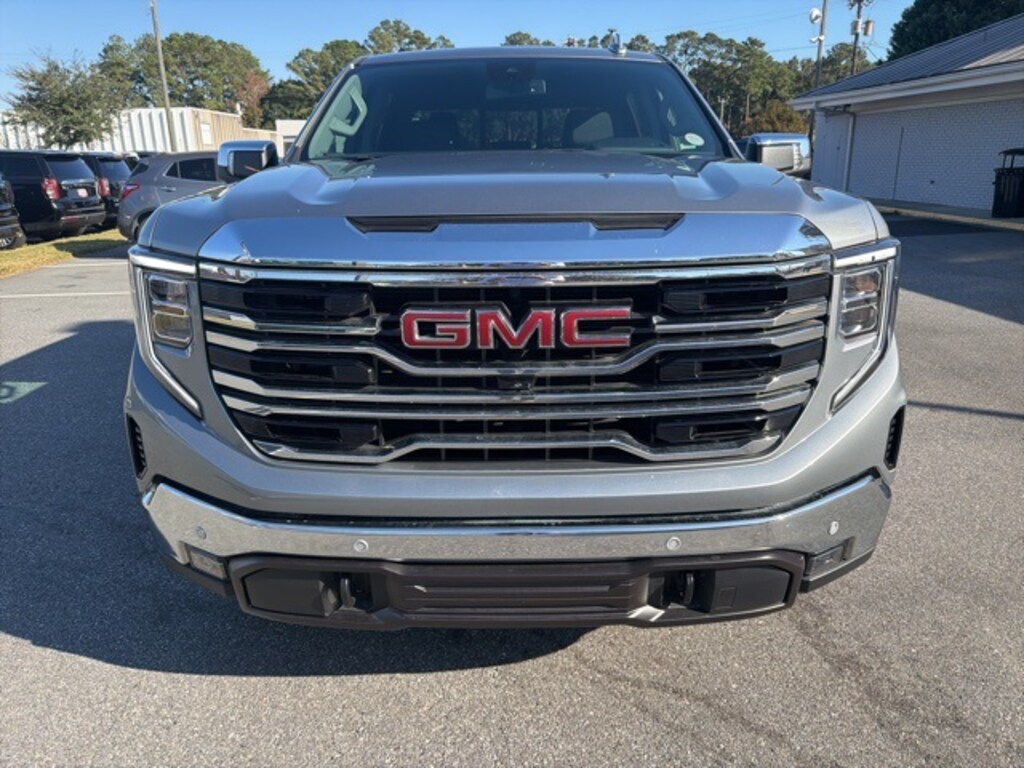Used 2024 GMC Sierra 1500 SLT Truck Crew Cab