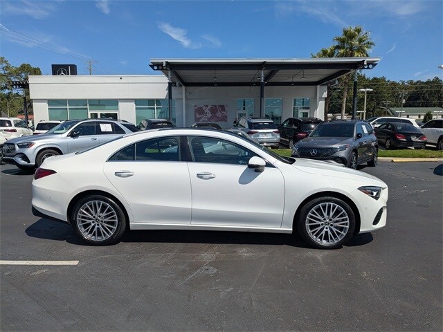 2025 Mercedes Benz CLA 250 photo 3