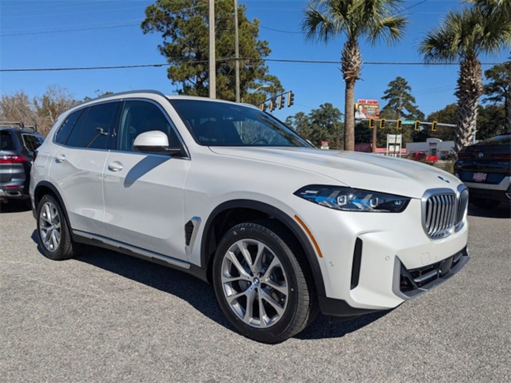 New 2026 BMW X5 sDrive40i SUV