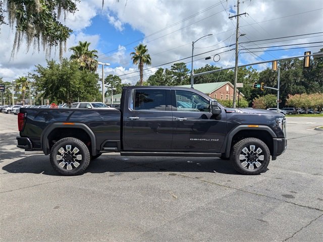 2025 Gmc Sierra 2500 Denali photo 3