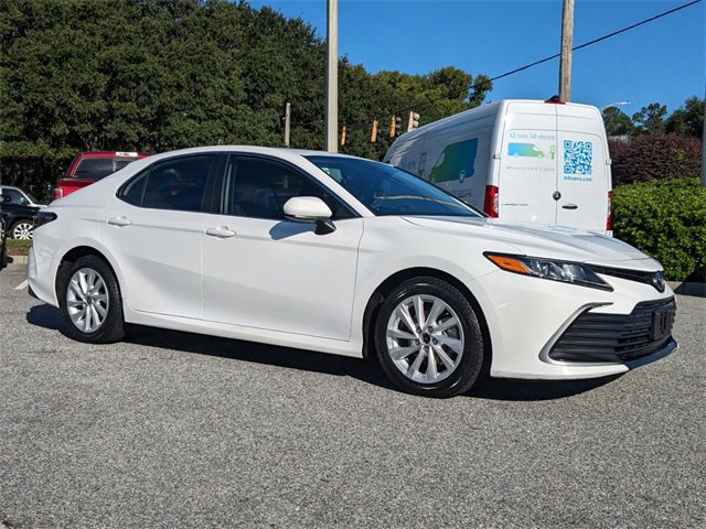 Used 2021 Toyota Camry LE with VIN 4T1C11AKXMU572963 for sale in Savannah, GA