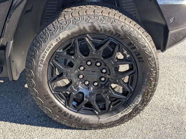 2026 GMC HUMMER EV 2X - Photo 12