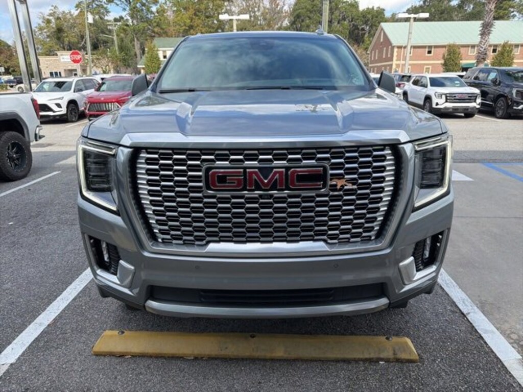 Used 2023 GMC Yukon XL Denali SUV