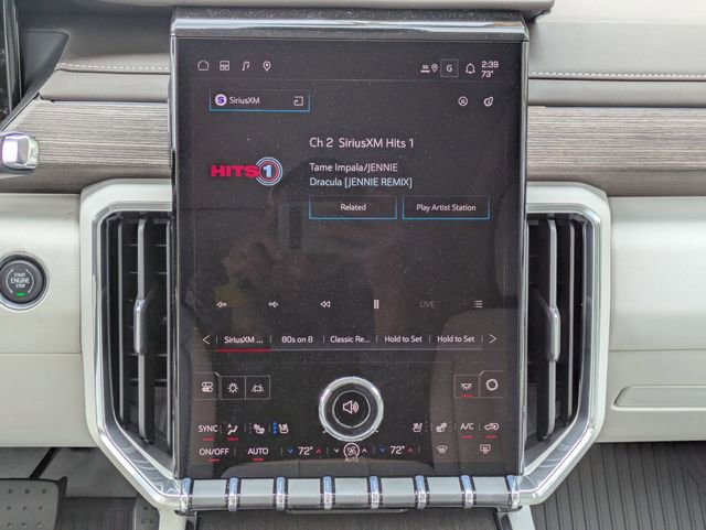 2026 GMC Acadia Denali - Photo 17
