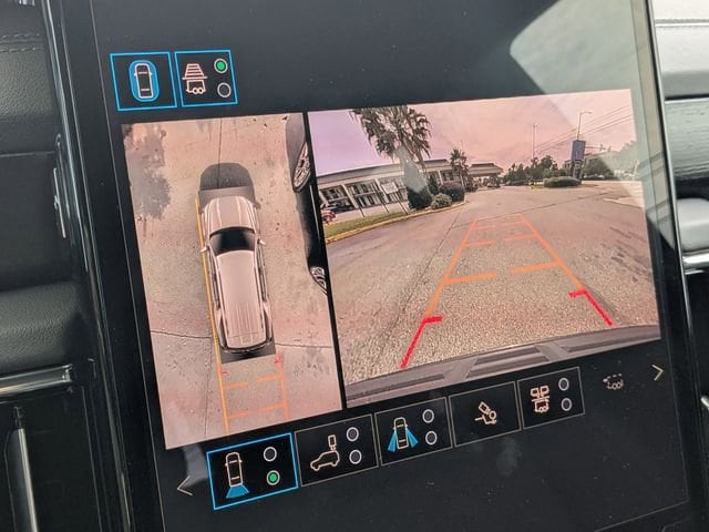 2026 GMC Yukon Denali - Photo 25