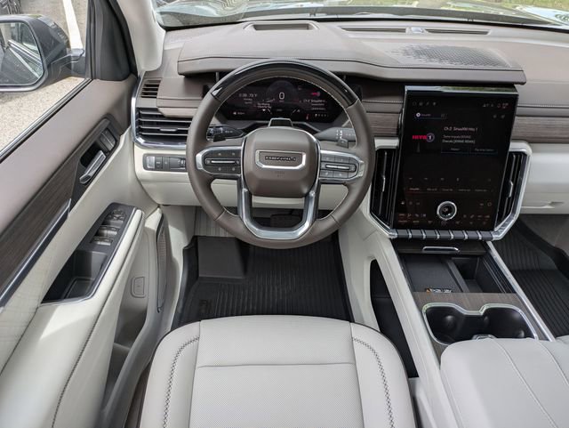 2026 GMC Acadia Denali - Photo 15