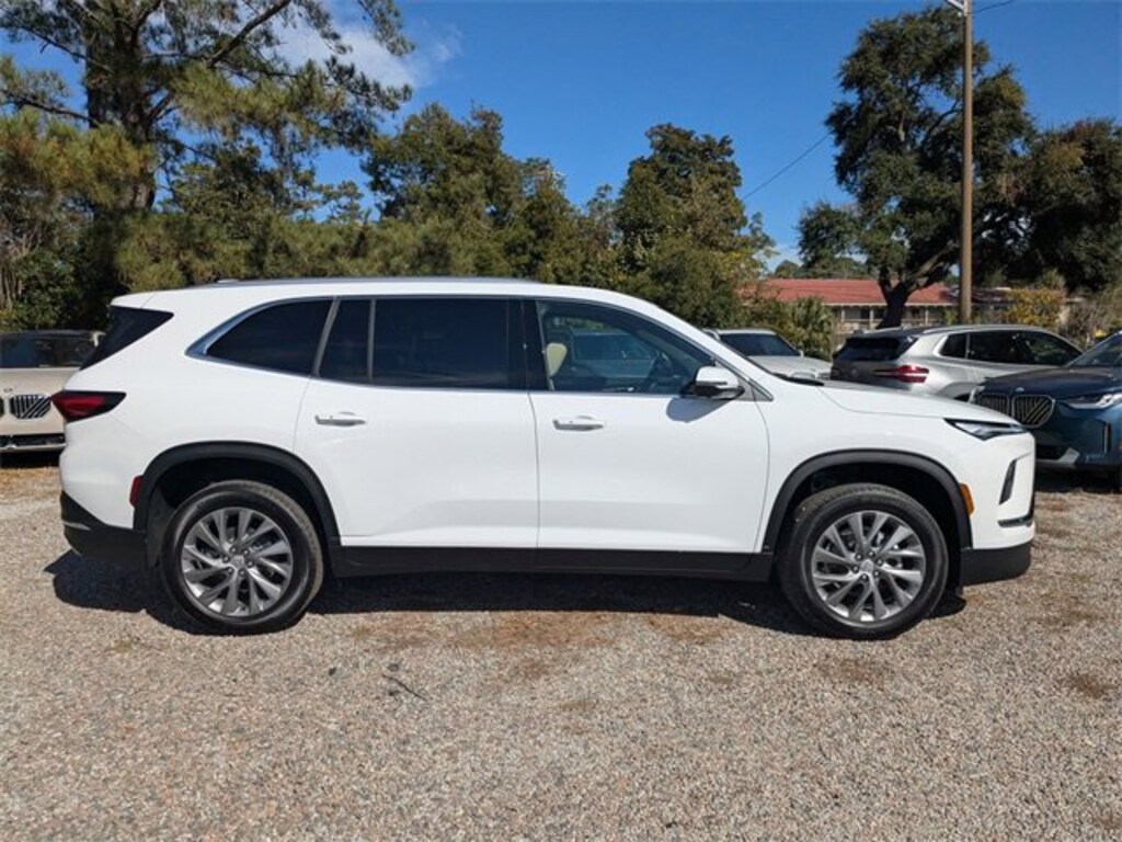 New 2026 Buick Enclave Preferred SUV