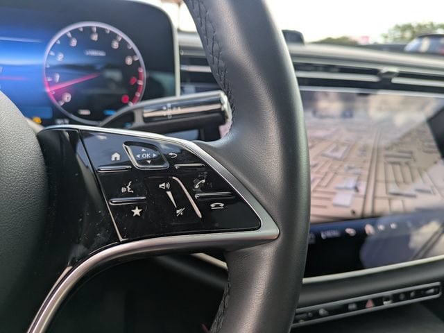 2026 Mercedes-Benz E-Class E350 - Photo 28