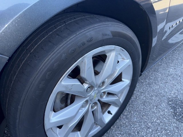 2019 Chevrolet Impala 1LT photo 3