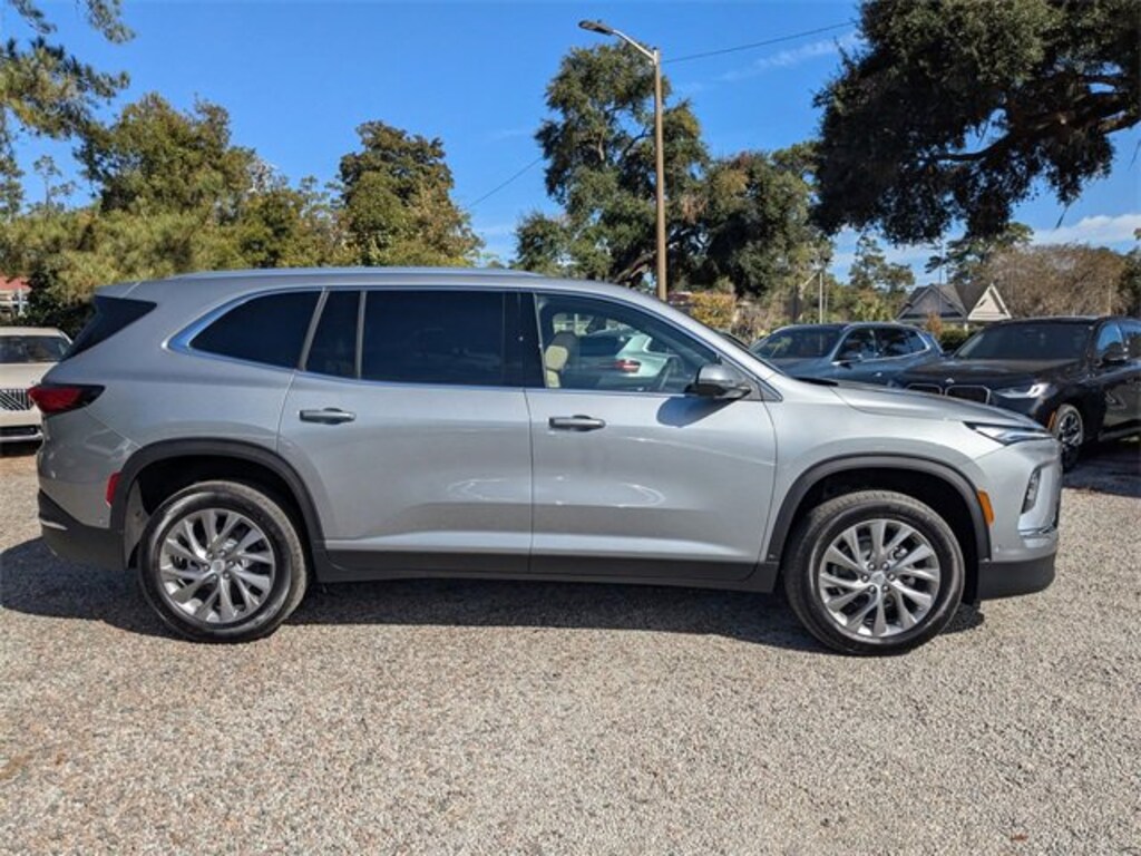 New 2026 Buick Enclave Preferred SUV