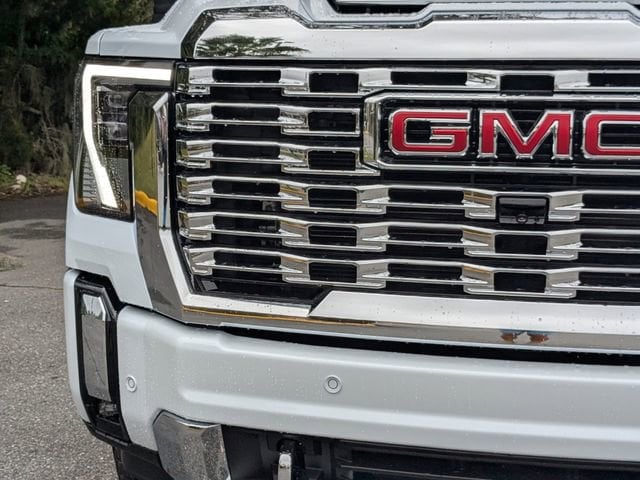 2026 GMC Sierra 2500HD Denali - Photo 11