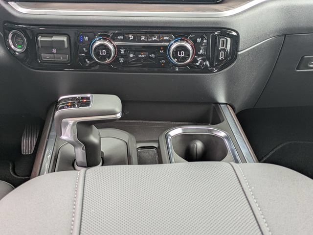 2026 GMC Sierra 1500 SLT - Photo 22