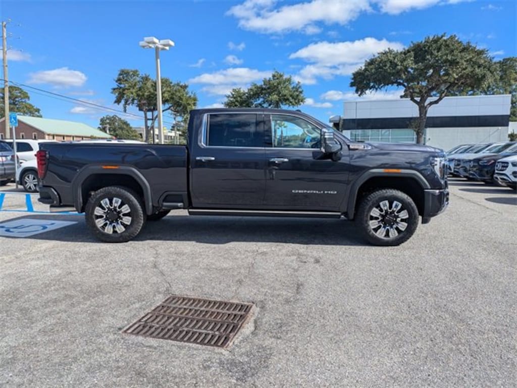 New 2026 GMC Sierra 2500 HD Denali Truck