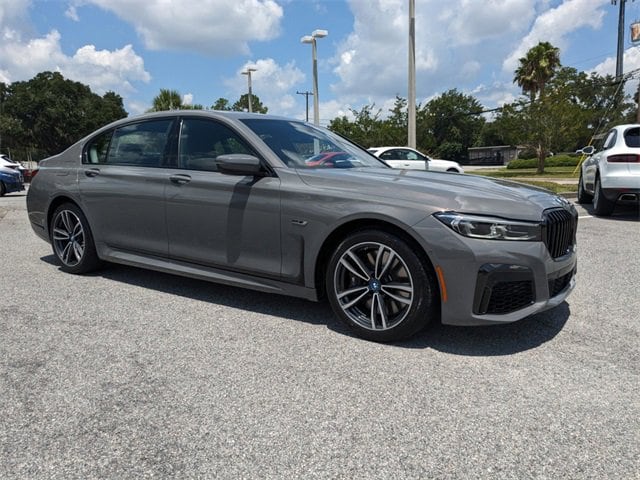 Used 2022 BMW 7 Series 745e with VIN WBA7W4C0XNCH62743 for sale in Savannah, GA