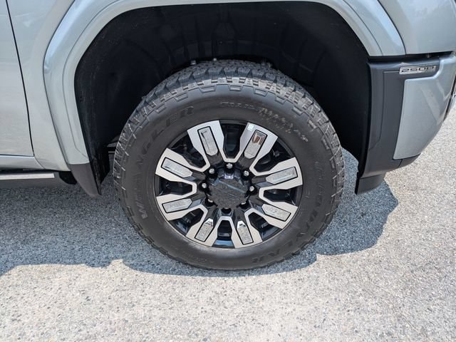 2026 GMC Sierra 2500HD Denali - Photo 12