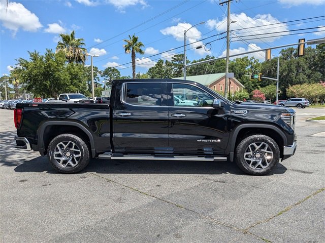 2025 Gmc Sierra 1500 SLT photo 3
