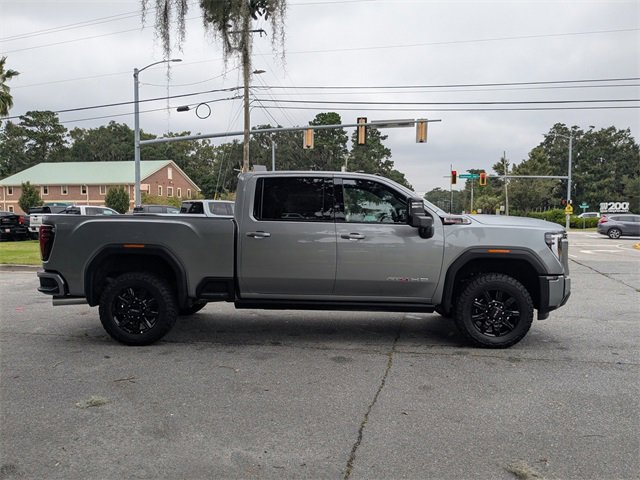 2025 Gmc Sierra 2500 HD AT4 photo 3