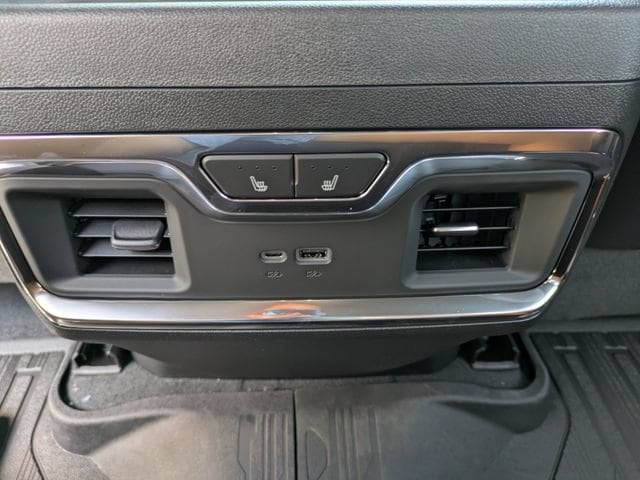 2026 GMC Sierra 2500HD Denali Ultimate - Photo 16