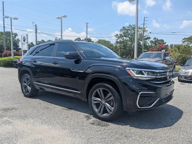 Used 2021 Volkswagen Atlas Cross Sport SE w/Tech R-Line with VIN 1V2PE2CA6MC236445 for sale in Savannah, GA