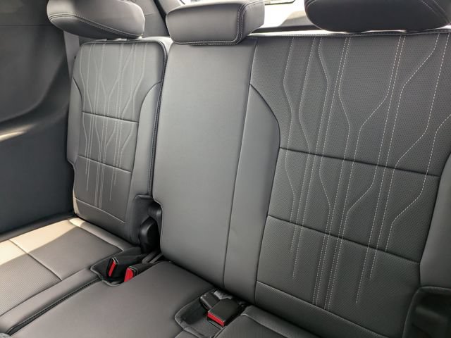 2026 Buick Enclave Avenir - Photo 17