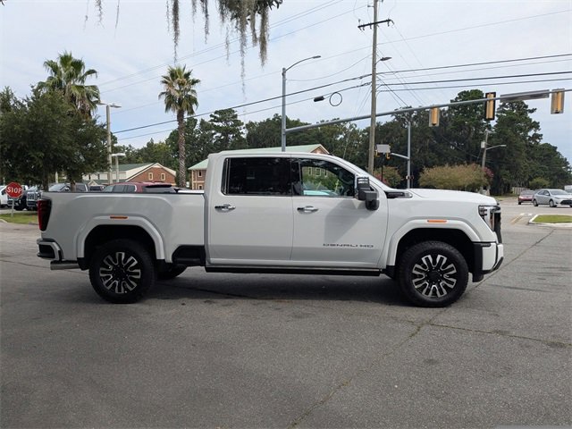 2025 Gmc Sierra 2500 HD Denali Ultimate photo 3