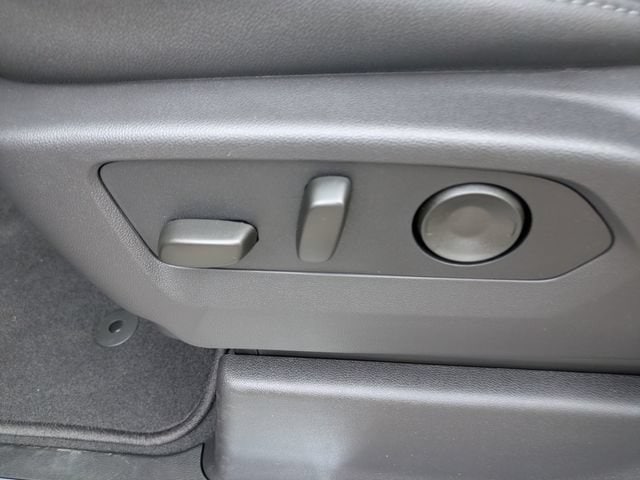 2026 GMC Sierra 1500 SLT - Photo 23