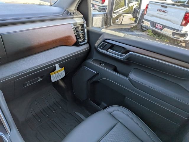 2026 GMC Sierra 2500HD Denali - Photo 17