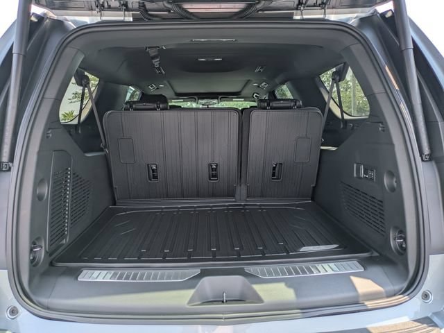 2026 GMC Yukon XL Denali - Photo 14
