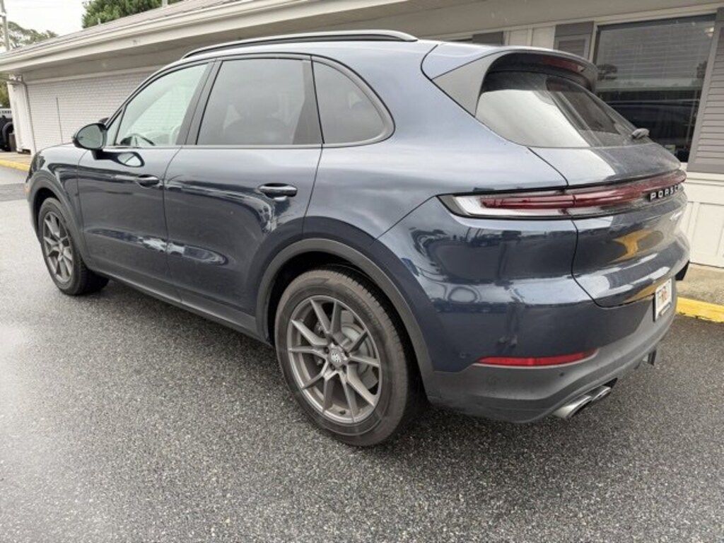 Used 2024 Porsche Cayenne Base SUV